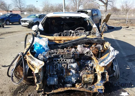 2017 Volvo S90 T6 Inscription z USA, uszkodzony, nr VIN YV1A22ML1H1014150